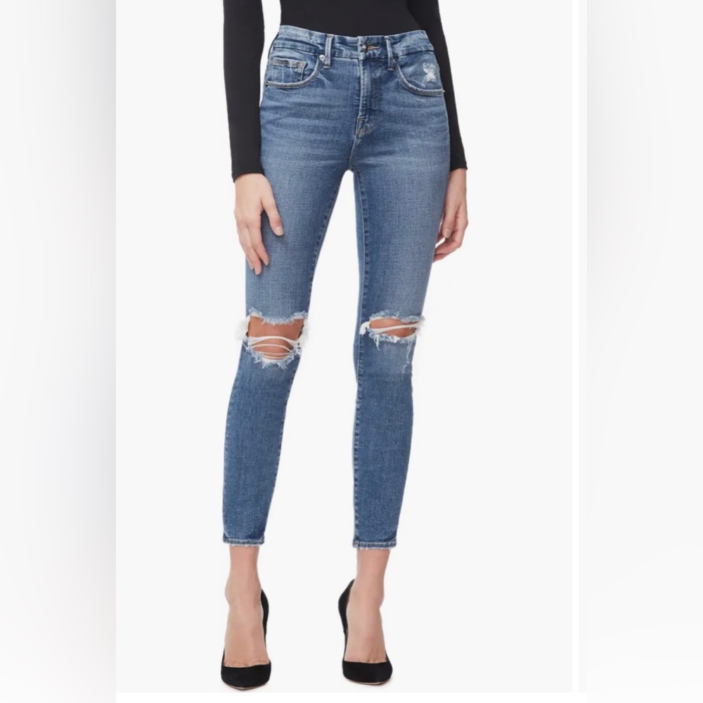 Good American skinny jeans.